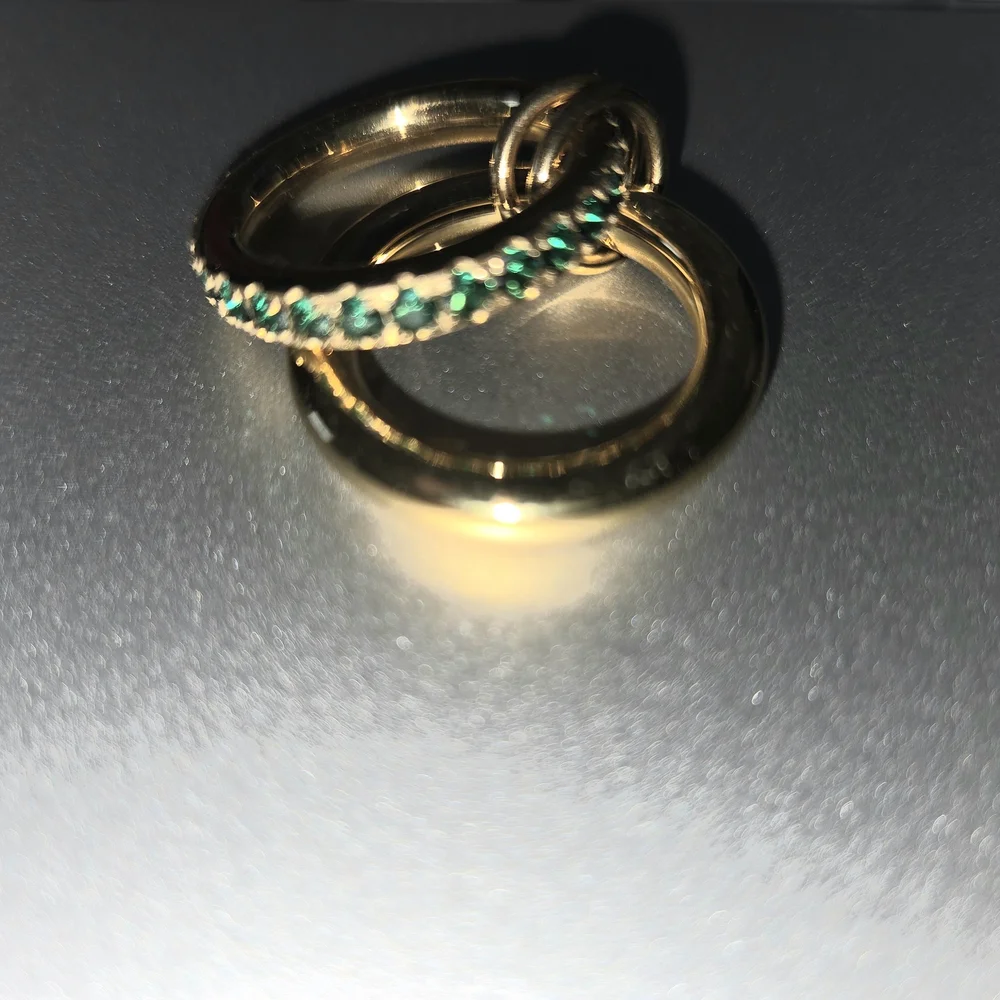 Trendy 18K Gold Plated Stainless Steel and Green Stone Linked Ring - Picture 1 of 4